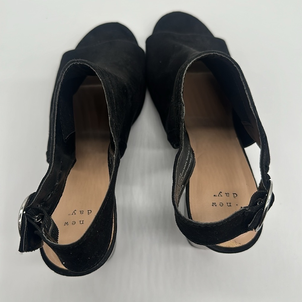 A New Day Rhea Open Toe Block Heels Black Faux Suede Size 11 - Picture 11 of 14